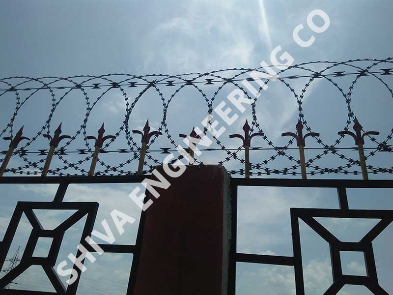 RAZOR FLAT WRAP FENCING INSTALLATION SERVICES IN INDIA