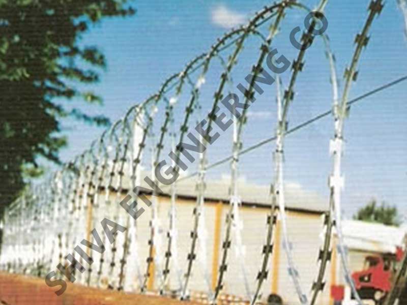 FLAT WRAP RAZOR WIRE-FENCING SUPPLIER IN INDIA